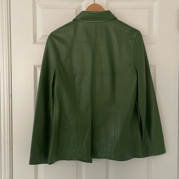 🌿 Green Faux Leather Jacket - Picture 4 of 8